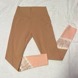 Aerie  Womans Brown and Pink Leggings